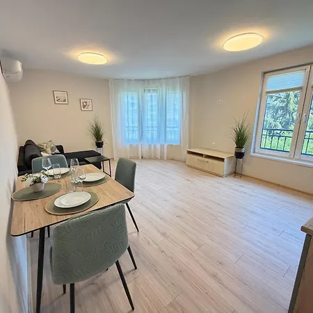 Azure Lazur 2bd 公寓 布尔加斯